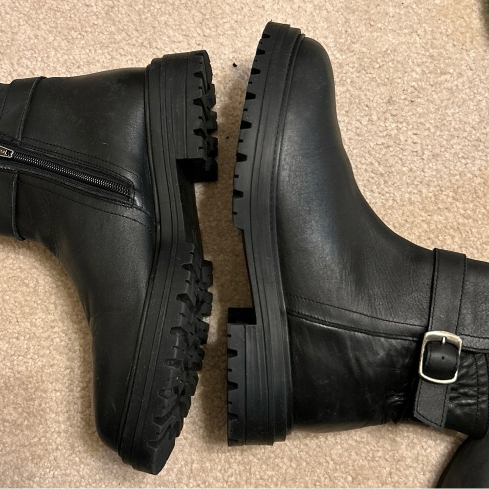 Steve Madden Maezy Chunky Black Ankle Boots Sz. 9